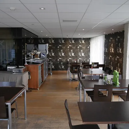 Maxim 3* La Panne